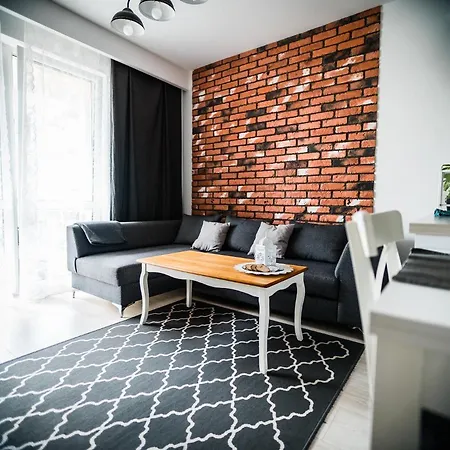 아파트 Apartament Ceglany Komin *