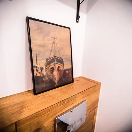 Apartament Ceglany Komin 아파트 *