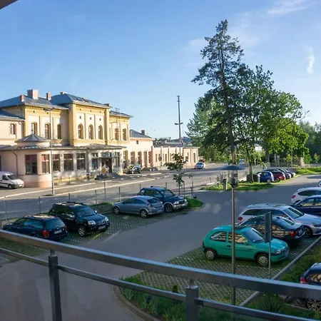 Apartament Ceglany Komin 아파트 *
